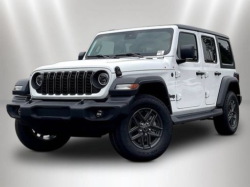 Used 2024 Jeep Wrangler Unlimited Sport AWD/4WD image 3
