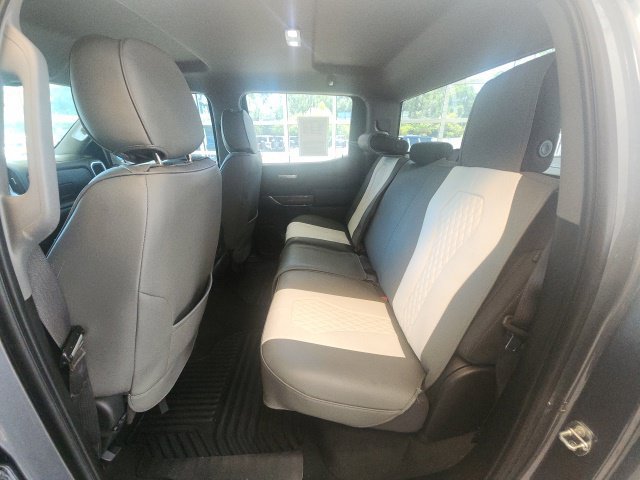 Used 2021 Chevrolet Silverado 1500 RST w/ Bed Protection Package RWD image 40