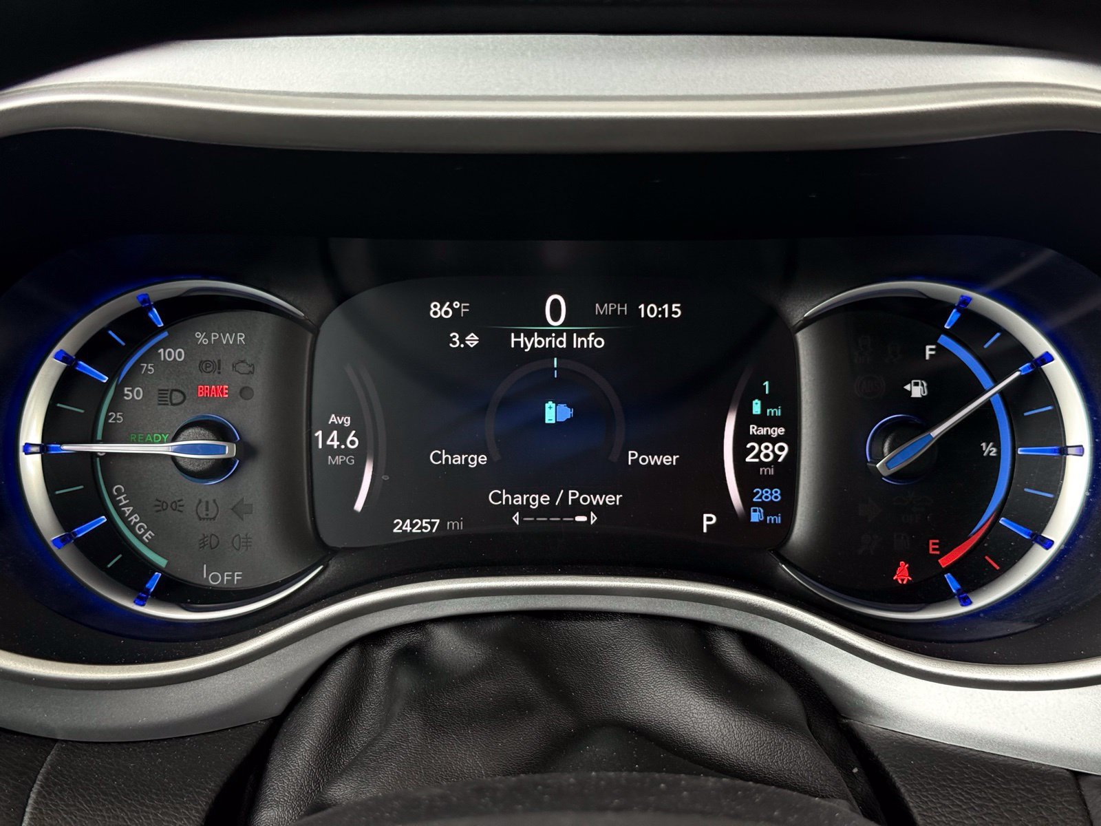 Used 2018 Chrysler Pacifica Touring Plus FWD image 42