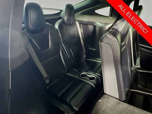 Used 2018 Tesla Model X 75D AWD/4WD image 27
