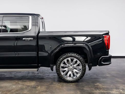 Used 2024 GMC Sierra 1500 Denali w/ Denali Reserve Package image 16