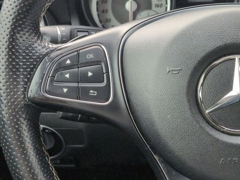 Used 2016 Mercedes-Benz GLA 250 4MATIC image 26