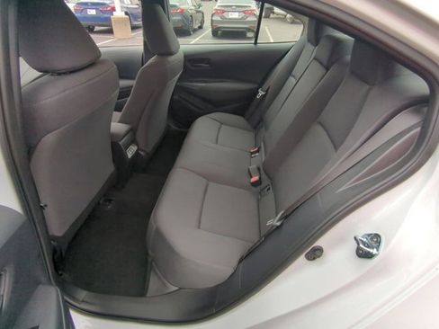 Certified 2025 Toyota Corolla LE image 14