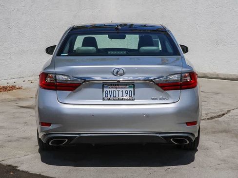 Used 2018 Lexus ES 350 w/ Navigation System Package FWD image 5