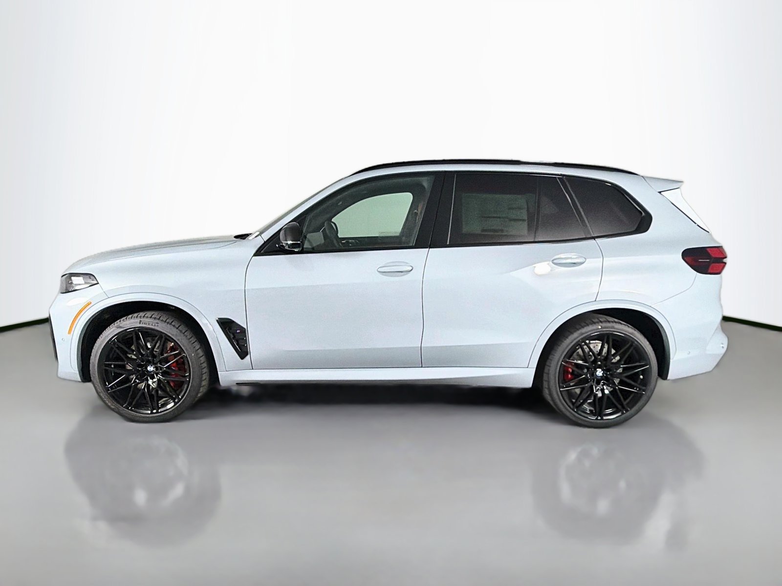 New 2026 BMW X5 M Competition w/ Executive Package AWD/4WD image 4