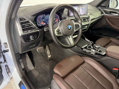 Used 2024 BMW X3 sDrive30i w/ Premium Package RWD image 4