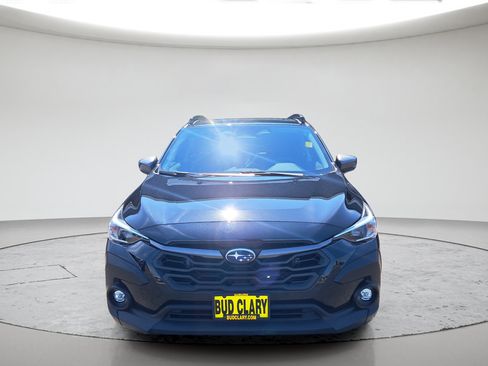 Used 2024 Subaru Crosstrek 2.0i Premium AWD/4WD image 3