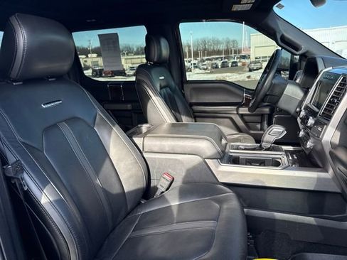 Used 2015 Ford F150 Platinum w/ Equipment Group 701A Luxury image 13