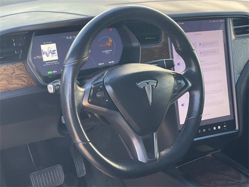 Used 2019 Tesla Model X Long Range image 7