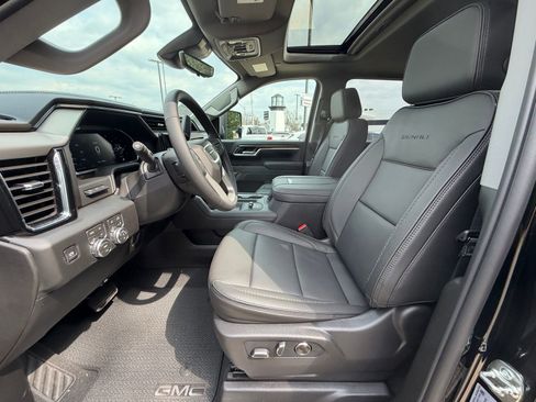 New 2026 GMC Sierra 2500 Denali w/ Denali Reserve Package image 6