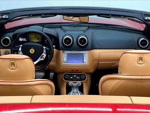 Used 2013 Ferrari California RWD image 36