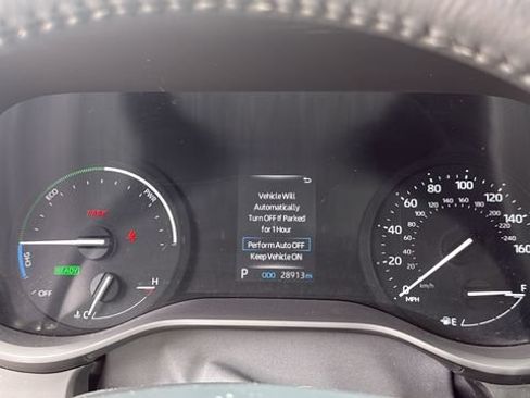 Certified 2024 Toyota Sienna XLE w/ XLE Plus Package AWD/4WD image 14