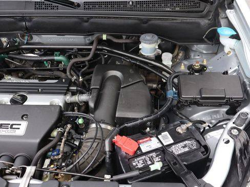 Used 2004 Honda CR-V LX image 38