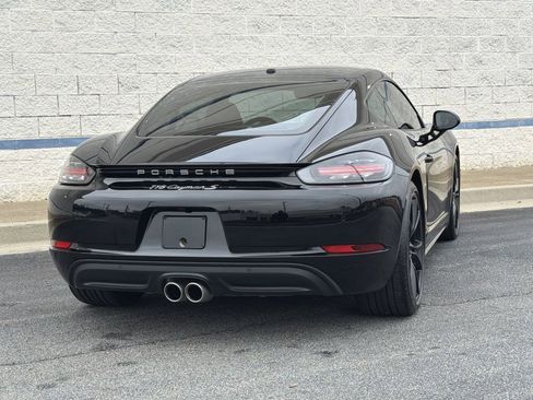 Used 2018 Porsche 718 Cayman image 7