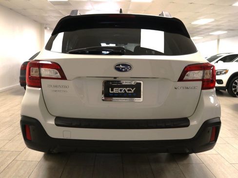 Used 2019 Subaru Outback 2.5i Limited w/ Popular Package #2 image 6