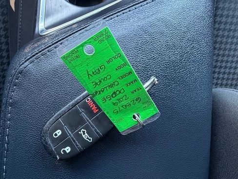 Used 2019 Dodge Challenger SXT RWD image 26
