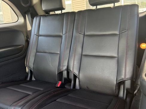Used 2023 Dodge Durango GT RWD image 16