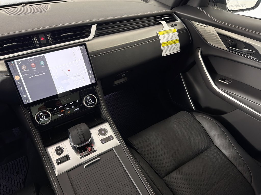 New 2026 Jaguar F-PACE R-Dynamic S AWD/4WD image 25