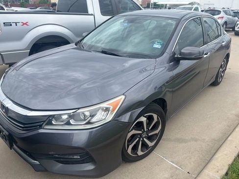 Used 2016 Honda Accord EX-L image 2