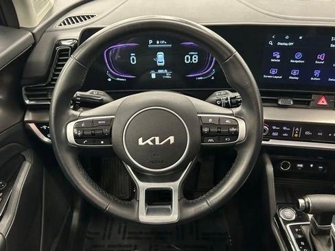 Used 2025 Kia Sportage EX w/ Premium Package image 33