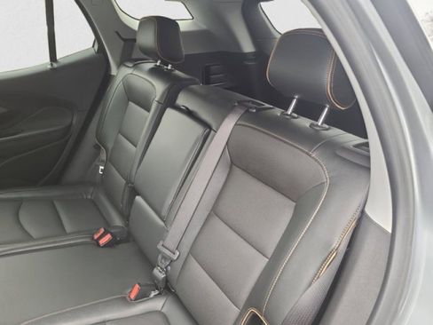 Used 2023 GMC Terrain AT4 w/ Tech Package image 18