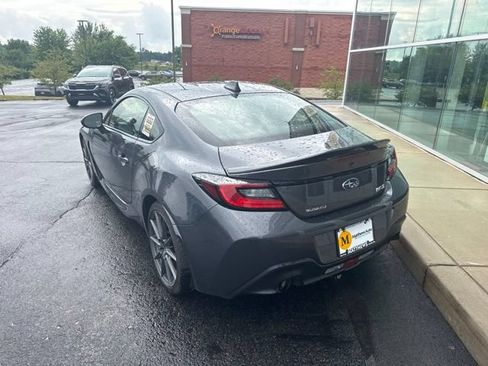 Used 2024 Subaru BRZ Limited RWD image 4