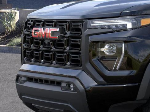 New 2025 GMC Canyon Elevation w/ Convenience Package image 13