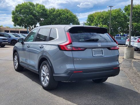 Used 2024 Honda CR-V EX image 7