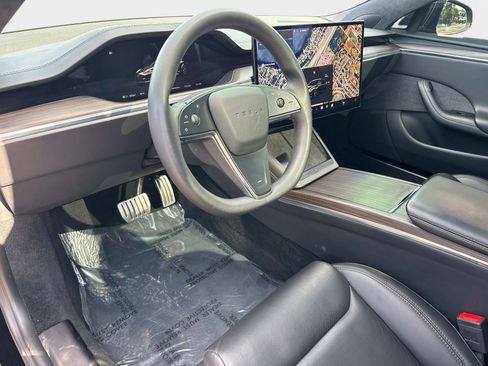 Used 2023 Tesla Model S image 40