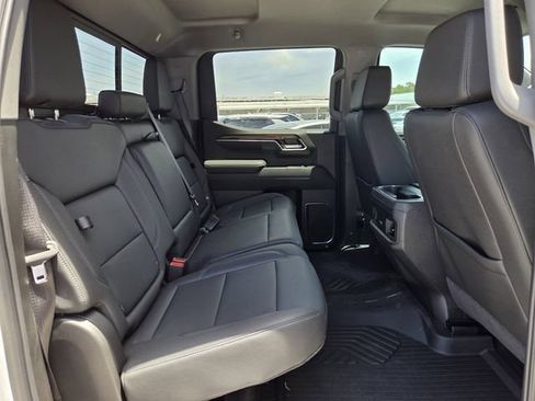 Used 2026 Chevrolet Silverado 1500 LT Trail Boss w/ Convenience Package II AWD/4WD image 21