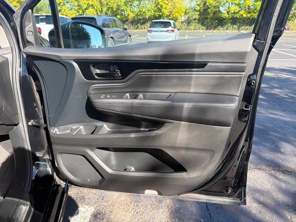 Certified 2024 Honda Odyssey Touring image 27