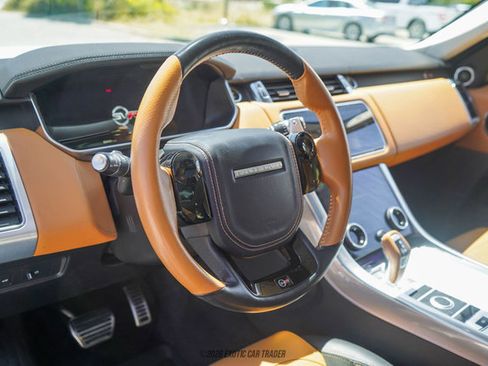 Used 2022 Land Rover Range Rover Sport SVR AWD/4WD image 19