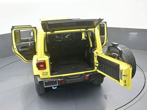 Used 2023 Jeep Wrangler Unlimited Sahara image 74