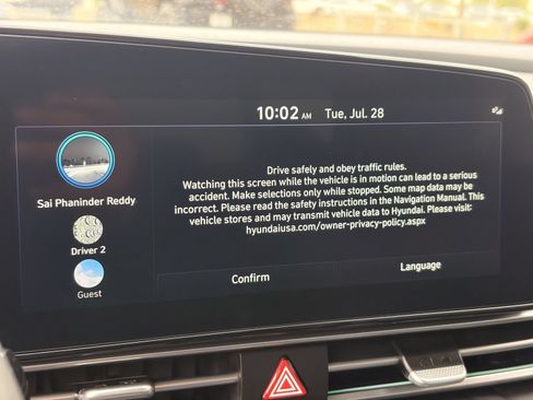Used 2025 Hyundai Elantra Limited FWD image 21