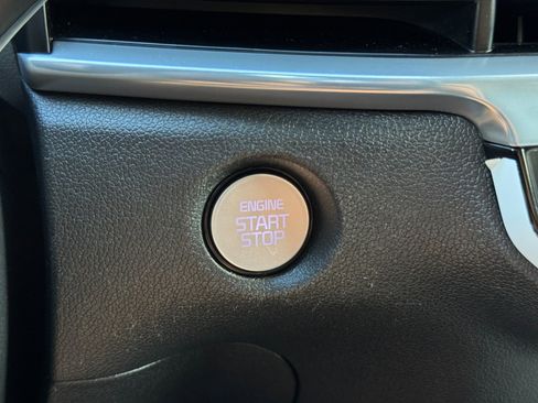 Used 2025 Kia Sorento SX AWD/4WD image 23