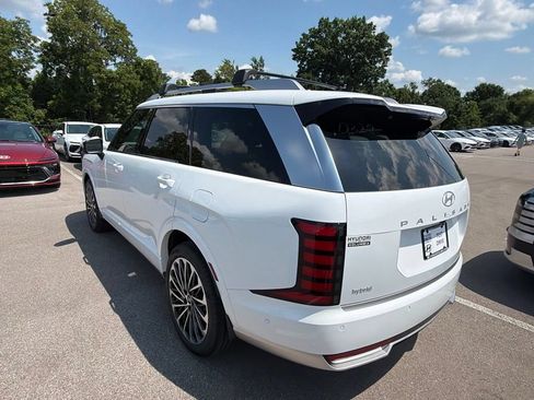 New 2026 Hyundai Palisade Calligraphy FWD image 3