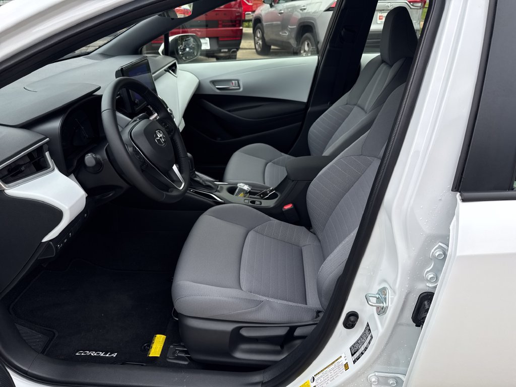 Certified 2026 Toyota Corolla SE FWD image 15