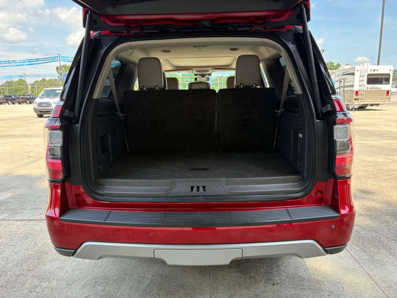 Used 2021 Ford Expedition Max Limited RWD image 40
