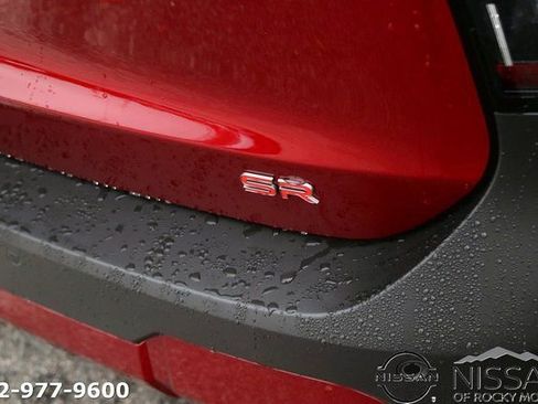 New 2026 Nissan Kicks SR FWD image 7