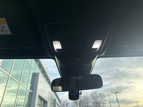 Used 2023 Honda HR-V Sport image 16