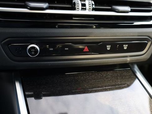 Used 2023 BMW 330i xDrive Sedan w/ Driving Assistance Package image 20