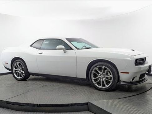 Used 2023 Dodge Challenger GT AWD/4WD image 11