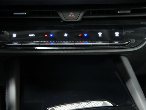 New 2025 Buick Envision Preferred image 40