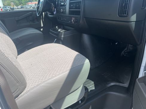 New 2025 Chevrolet Express 3500 Extended w/ Driver Convenience Package image 13