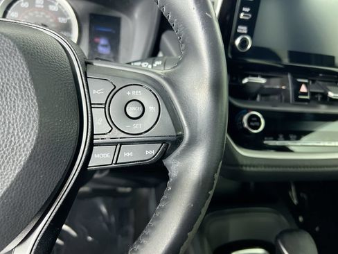 Used 2020 Toyota Corolla SE FWD image 17