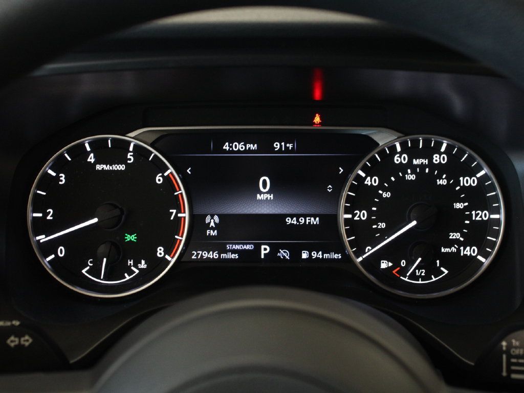 Used 2024 Nissan Rogue SV FWD image 20