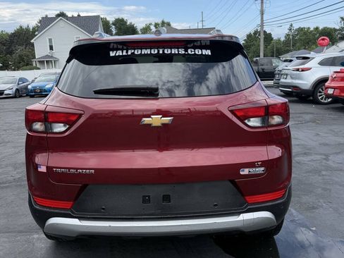 Used 2024 Chevrolet TrailBlazer LT w/ Convenience Package FWD image 6