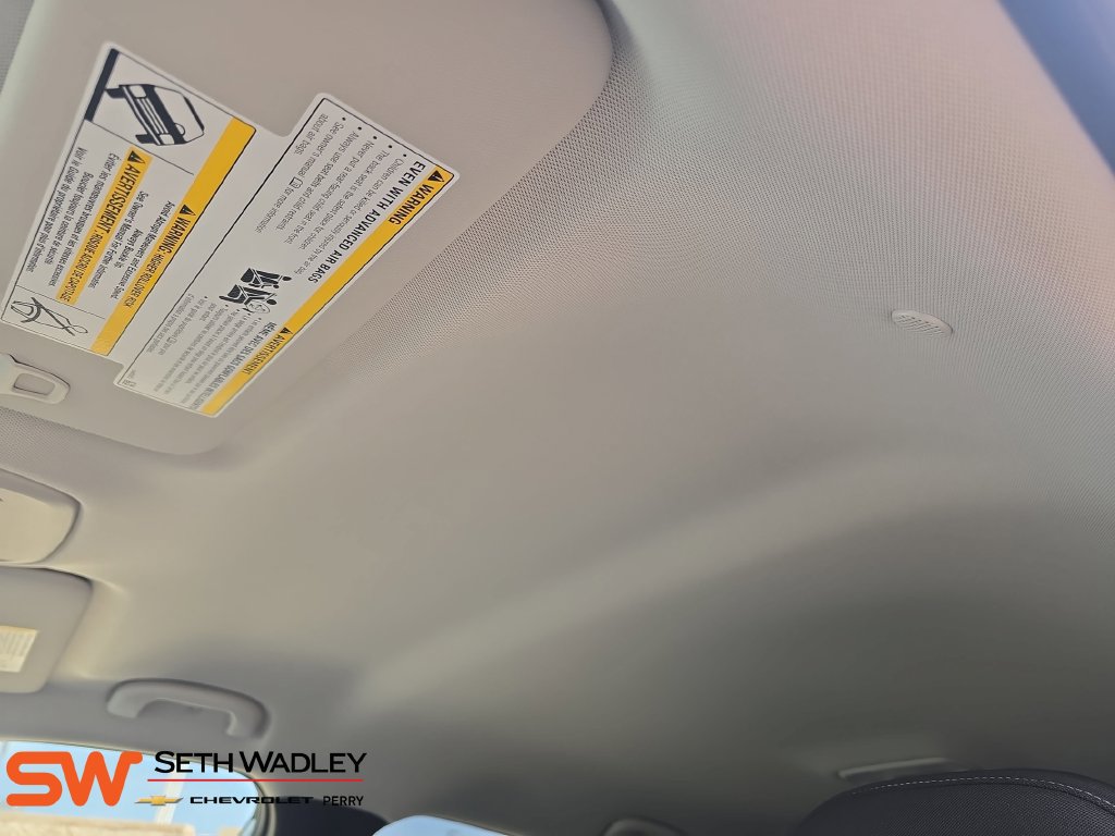 New 2026 Chevrolet Trax LS w/ LS Convenience Package FWD image 31