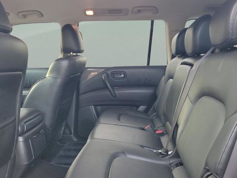 Certified 2022 Nissan Armada SV w/ SV Appearance Package image 7