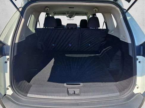 Used 2023 Nissan Rogue S FWD image 6